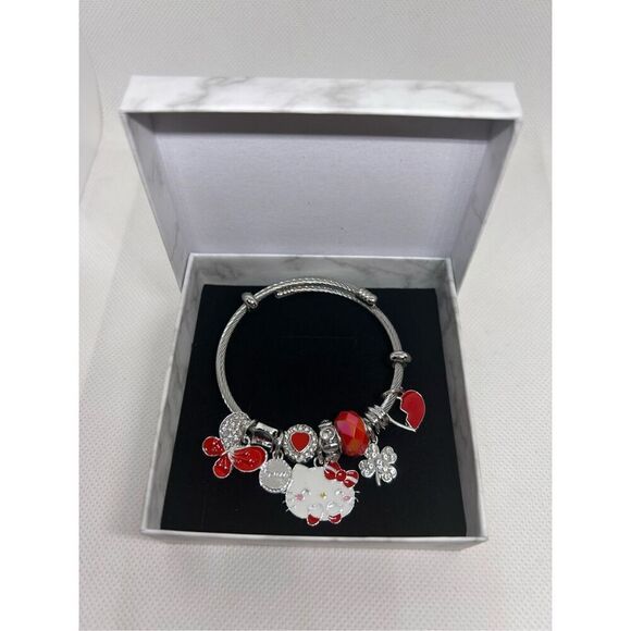 Hello Kitty Girls Women’s Charm Bracelet - Picture 1 of 2